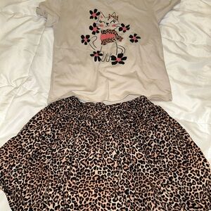 Wonder Nation Beige Cat Print Tee and Leopard Skirt Set